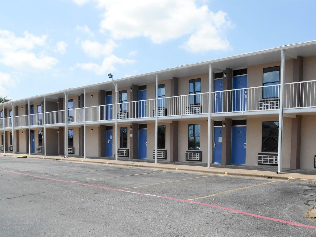Motel 6 Sherman, Tx المظهر الخارجي الصورة